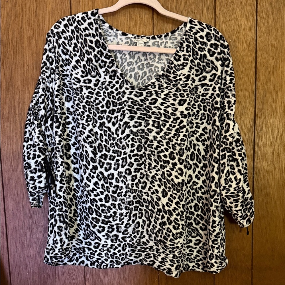 Cato Black & White Leopard Print V-Neck Tunic